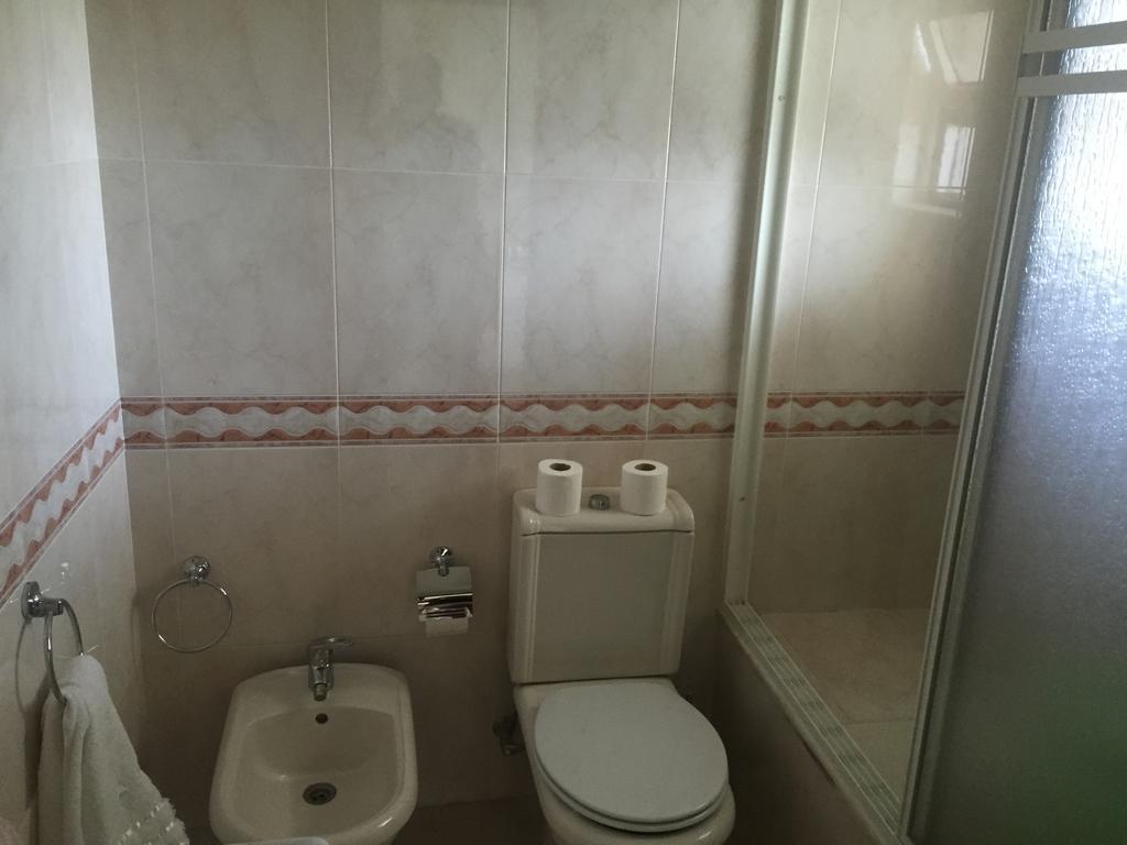 Lagos Ocean View Guesthouse Bilik gambar